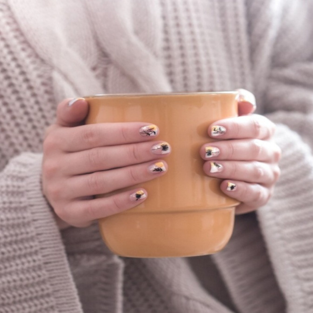 Understanding the Causes of Cold Hands and Feet in Warm Weather
